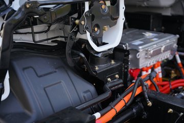 ����Ǭ��K6E ��ɲ 4.11�׵��Ŵ��綯��ʽ�Ῠ ����ʱ��120.27kWhͼƬ