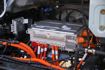 ����Ǭ��K6E ��ɲ 4.11�׵��Ŵ��綯��ʽ�Ῠ ����ʱ��120.27kWhͼƬ
