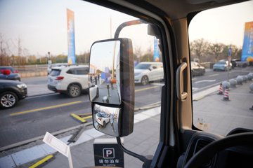 ����Ǭ��K6E ��ɲ 4.11�׵��Ŵ��綯��դʽ�Ῠ ����ʱ��140.41kWhͼƬ