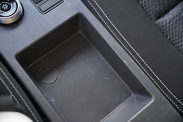 ����Ǭ��K6E ��ɲ 4.11�׵��Ŵ��綯��դʽ�Ῠ ����ʱ��140.41kWhͼƬ