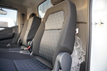 ����Ǭ��K6E ��ɲ 4.11�׵��Ŵ��綯��դʽ�Ῠ ����ʱ��140.41kWhͼƬ