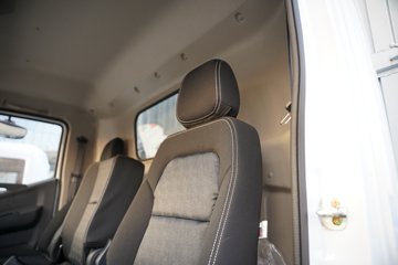 ����Ǭ��K6E ��ɲ 4.11�׵��Ŵ��綯��դʽ�Ῠ ����ʱ��140.41kWhͼƬ