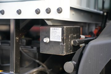 ����Ǭ��K6E ��ɲ 4.11�׵��Ŵ��綯��դʽ�Ῠ ����ʱ��140.41kWhͼƬ