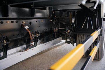 ����Ǭ��K6E ��ɲ 4.11�׵��Ŵ��綯��դʽ�Ῠ ����ʱ��140.41kWhͼƬ