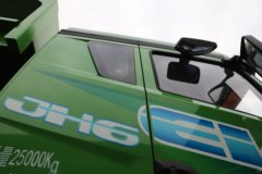 青岛解放JH6 6X4 6.2米纯电动自卸车 宁德时代400kWh 青岛解放JH6 6X4 6.2米纯电动自卸车 宁德时代400kWh