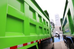 青岛解放JH6 6X4 6.2米纯电动自卸车 宁德时代400kWh 青岛解放JH6 6X4 6.2米纯电动自卸车 宁德时代400kWh