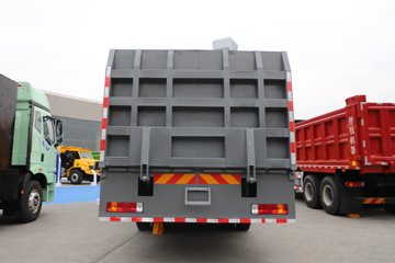 解放J6L&nbsp;平板运输车外观图片