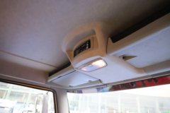 解放J6L 240马力 4X2 平板运输车 解放J6L 240马力 4X2 平板运输车