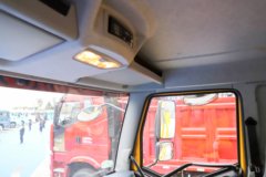 解放J6L 240马力 4X2 平板运输车 解放J6L 240马力 4X2 平板运输车