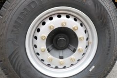 解放J6L 240马力 4X2 平板运输车 解放J6L 240马力 4X2 平板运输车