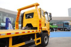 解放J6L 240马力 4X2 平板运输车 解放J6L 240马力 4X2 平板运输车