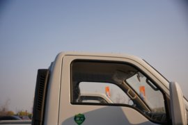 T5&nbsp;载货车外观                                                图片