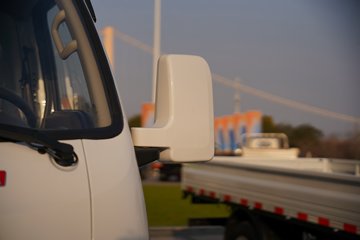 ����;��T5 1.6L���� 122���� ����5�� Һɲ 3.79�׵�����ʽ΢��ͼƬ