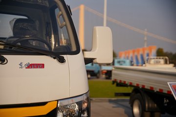 ����;��T5 1.6L���� 122���� ����5�� Һɲ 3.79�׵�����ʽ΢��ͼƬ