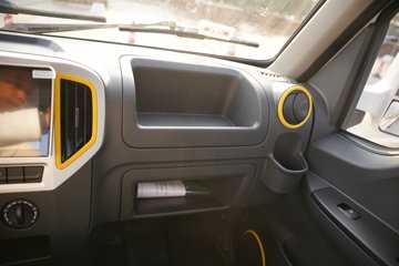 ����;��T5 1.6L���� 122���� ����5�� Һɲ 3.79�׵�����ʽ΢��ͼƬ