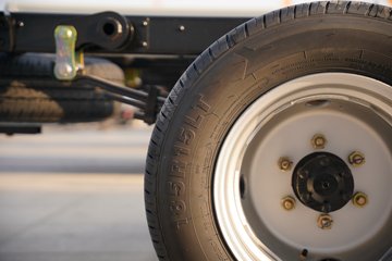 ����;��T5 1.6L���� 122���� ����5�� Һɲ 3.79�׵�����ʽ΢��ͼƬ