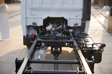 ����;��T5 1.6L���� 122���� ����5�� Һɲ 3.79�׵�����ʽ΢��ͼƬ