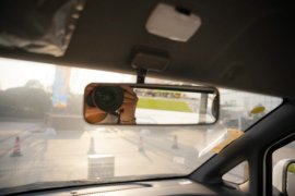 途逸T7&nbsp;电动载货车驾驶室图片