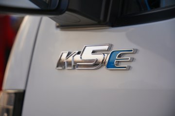 ����;��T9E Һɲ 4.005�׵��Ŵ��綯����΢�� �д��º�56.67kWhͼƬ