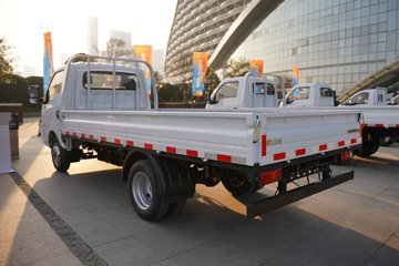 ����;��T9E Һɲ 4.005�׵��Ŵ��綯����΢�� �д��º�56.67kWhͼƬ