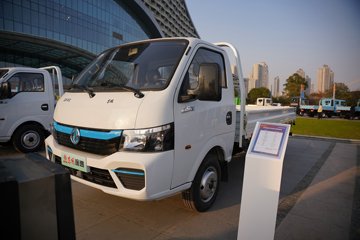 ����;��T9E Һɲ 4.005�׵��Ŵ��綯����΢�� �д��º�56.67kWhͼƬ