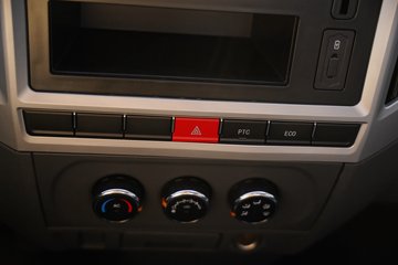 ����;��T9E Һɲ 4.005�׵��Ŵ��綯����΢�� �д��º�56.67kWhͼƬ