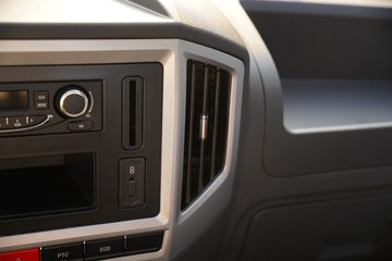 ����;��T9E Һɲ 4.005�׵��Ŵ��綯����΢�� �д��º�56.67kWhͼƬ