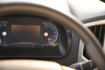 ����;��T9E Һɲ 4.005�׵��Ŵ��綯����΢�� �д��º�56.67kWhͼƬ