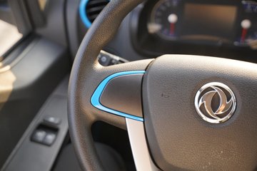 ����;��T9E Һɲ 4.005�׵��Ŵ��綯����΢�� �д��º�56.67kWhͼƬ