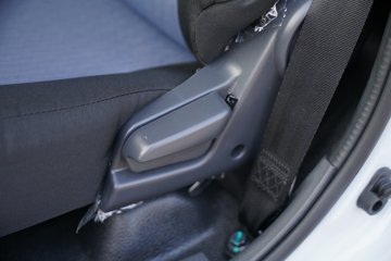 ����;��T9E Һɲ 4.005�׵��Ŵ��綯����΢�� �д��º�56.67kWhͼƬ