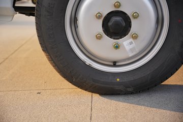 ����;��T9E Һɲ 4.005�׵��Ŵ��綯����΢�� �д��º�56.67kWhͼƬ