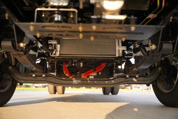 ����;��T9E Һɲ 4.005�׵��Ŵ��綯����΢�� �д��º�56.67kWhͼƬ