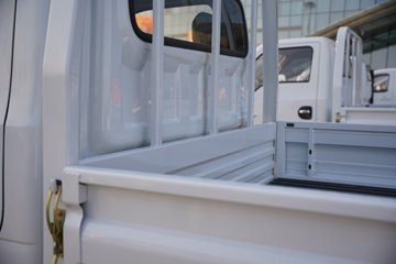 ����;��T9E Һɲ 4.005�׵��Ŵ��綯����΢�� �д��º�56.67kWhͼƬ