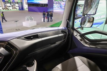 ���J6V 6X4 ���ʽ���̻�϶���ǣ���� ����ʱ��118kWhͼƬ