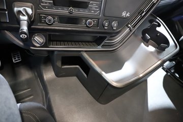 ���J6V 6X4 ���ʽ���̻�϶���ǣ���� ����ʱ��118kWhͼƬ