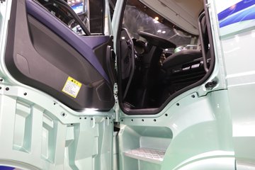 ���J6V 6X4 ���ʽ���̻�϶���ǣ���� ����ʱ��118kWhͼƬ