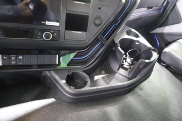 ���J6E 4X2 ��϶���ǣ���� ����ʱ��58kWhͼƬ