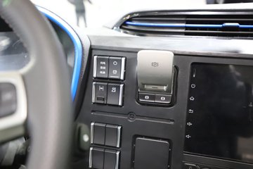 ���J6E 4X2 ��϶���ǣ���� ����ʱ��58kWhͼƬ