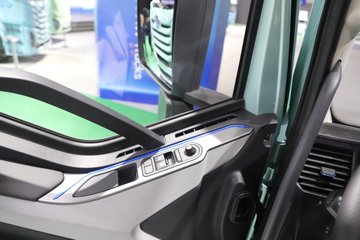 ���J6E 4X2 ��϶���ǣ���� ����ʱ��58kWhͼƬ