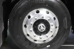 解放J6E 4X2 混合动力牵引车 宁德时代58kWh