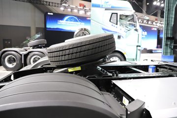 ���J6E 4X2 ��϶���ǣ���� ����ʱ��58kWhͼƬ