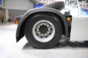 ���J6E 4X2 ��϶���ǣ���� ����ʱ��58kWhͼƬ