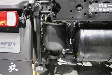 ���J6E 4X2 ��϶���ǣ���� ����ʱ��58kWhͼƬ