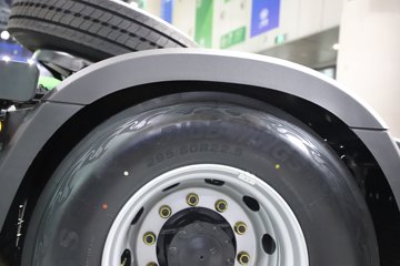 ���J6E 4X2 ��϶���ǣ���� ����ʱ��58kWhͼƬ