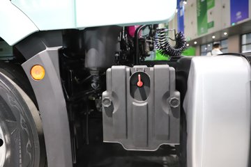 ���J6E 4X2 ��϶���ǣ���� ����ʱ��58kWhͼƬ