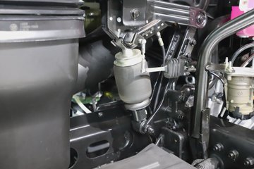 ���J6E 4X2 ��϶���ǣ���� ����ʱ��58kWhͼƬ