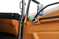 解放领途 焕新款 3.2L柴油 180马力 法士特8档 5.8米仓栅式载货车