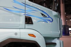 解放鹰驰 6X4 纯电动牵引车 宁德时代400.61kWh