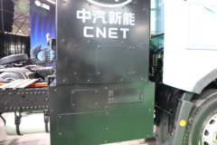 解放鹰驰 6X4 纯电动牵引车 宁德时代400.61kWh