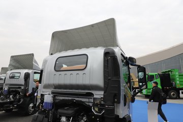 ��� ����; ���ϰ� 2.4L���� 180���� 4X2 ��ʿ��6�� 4.2�׵��������ῨͼƬ